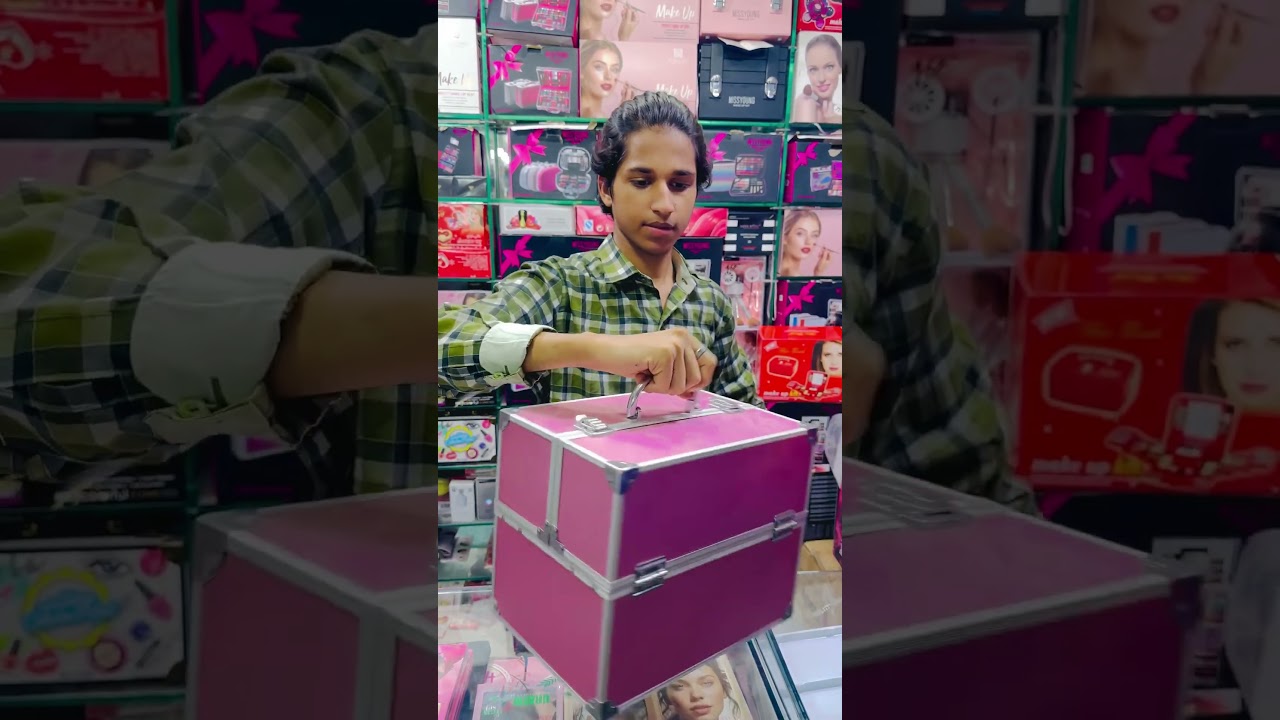 Best Professional Big Makeup Kit Unboxing || Big Makeup Box || Big Makeup Vanity 