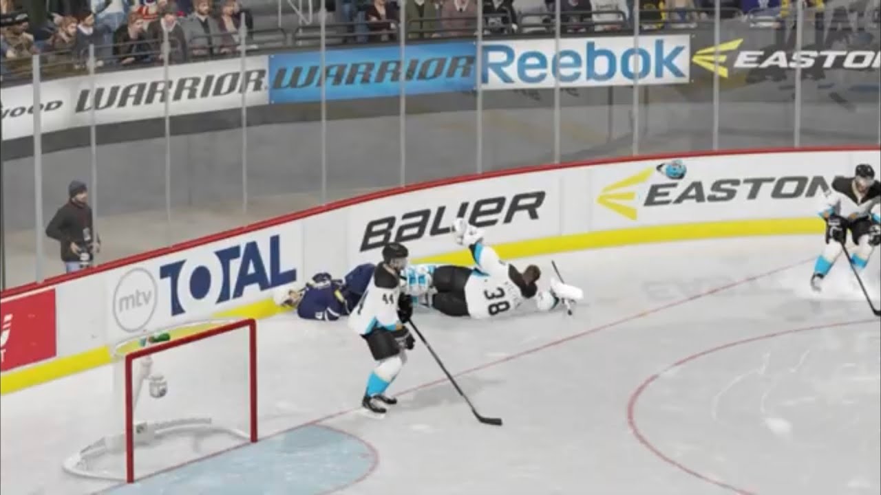 NHL 15 you can hit the goalie 💀 PS4 YouTube