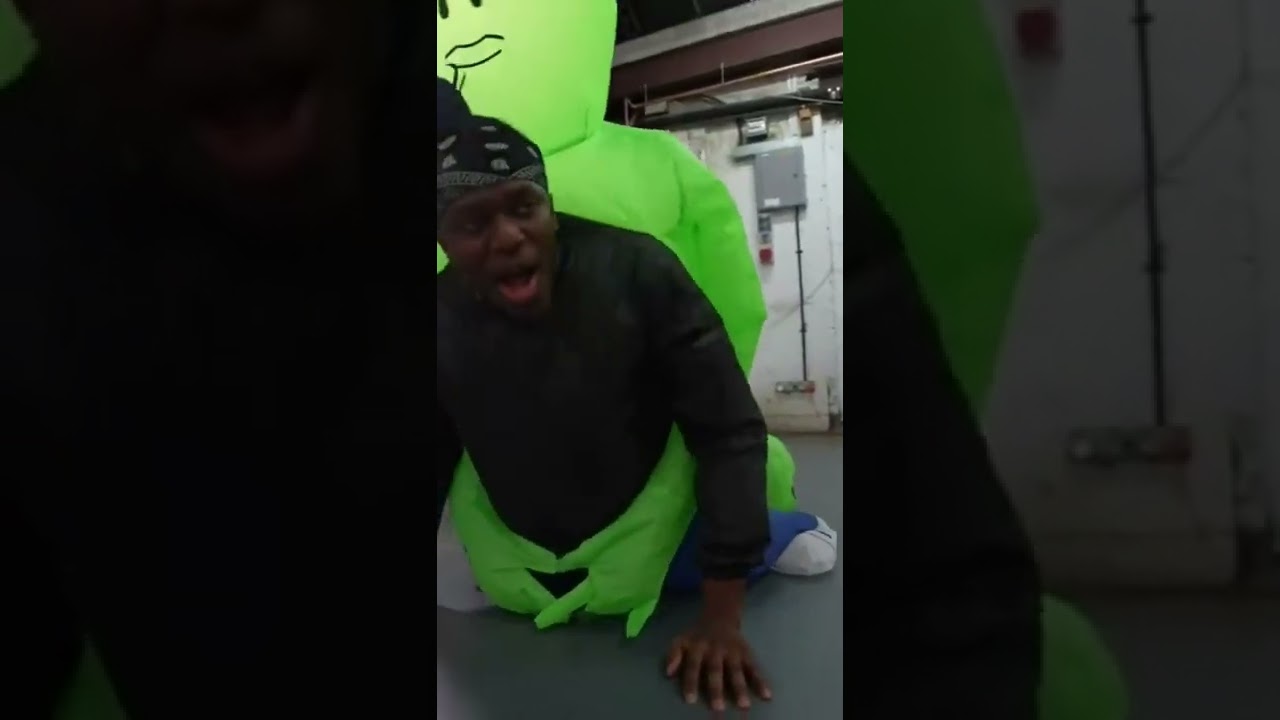 KSI got hammered by Alien | Sidemen fan challenge