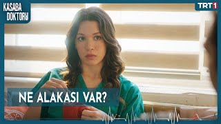 Leyla, Ömerden Hoşlandığını Ağzından Kaçırdı - Kasaba Doktoru 13. Bölüm
