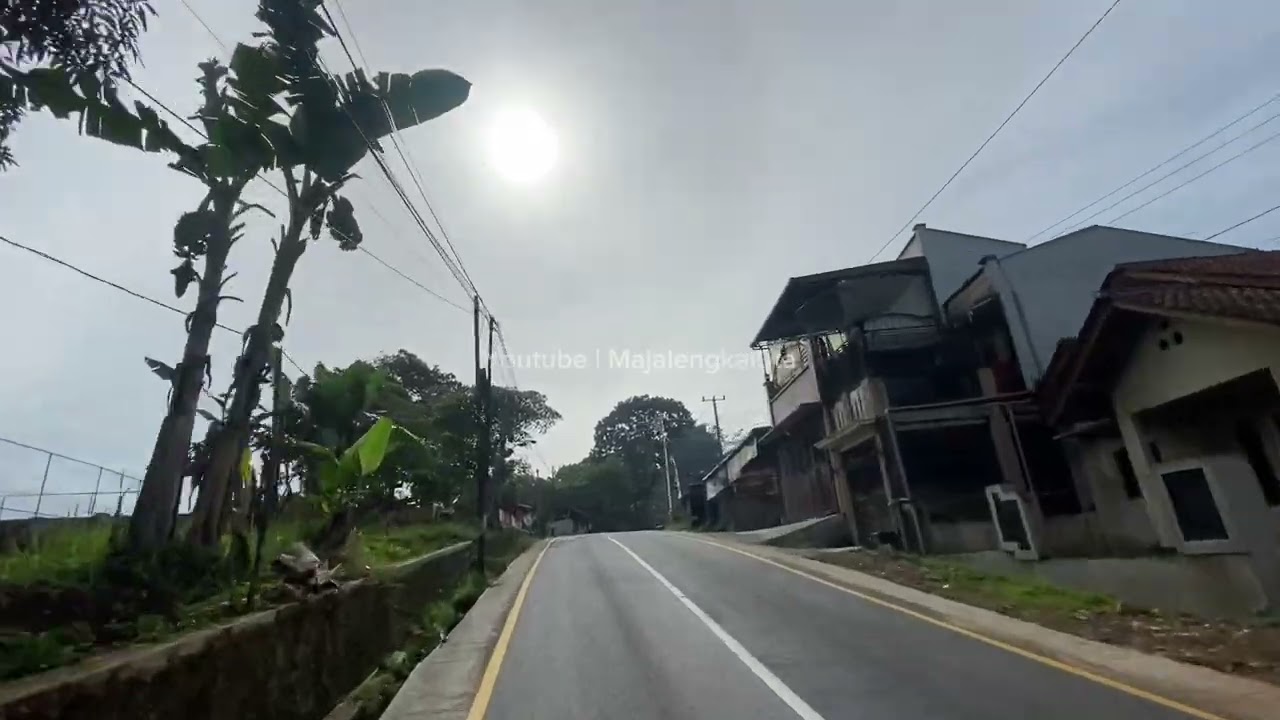 KONDISI JALAN BANTARUJEG - TALAGA DI ERA KDM | MAJALENGKA