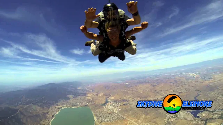 Carrie Phillips  Tandem Skydives At Skydive Elsinore