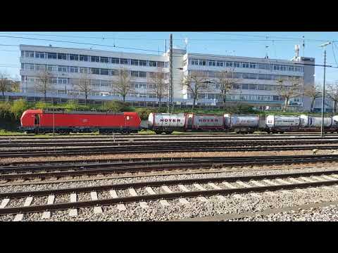 26.04.21: April, April! Du gute Güte, Güterzüge mit Vectrons und V100