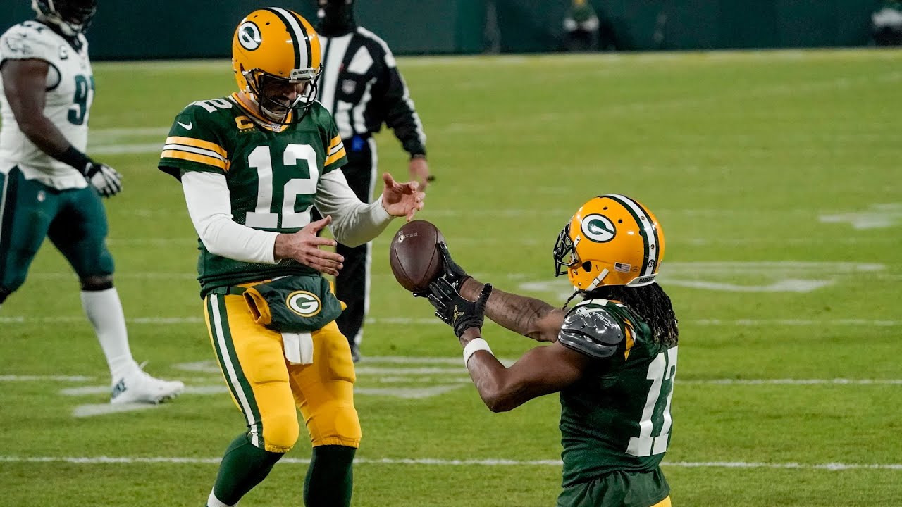 Aaron Rodgers throws his 400th career NFL TD pass | December 6, 2020 | Packers vs. Eagles