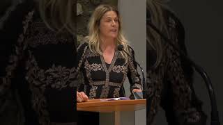 Gideon van Meijeren (FVD) roast oud presentator Lingo, Lucille Werner (CDA)