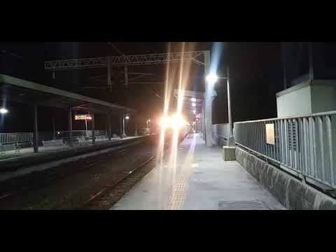 2020/01/07  323次柴聯自強號  六塊厝通過(DR3100)
