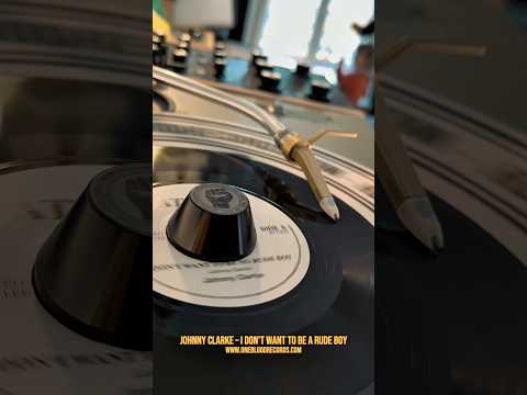 Johnny Clarke - I Don’t Want To Be A Rudeboy #reggae #rootsreggae #reggaemusic #vinyloftoday #vinyl