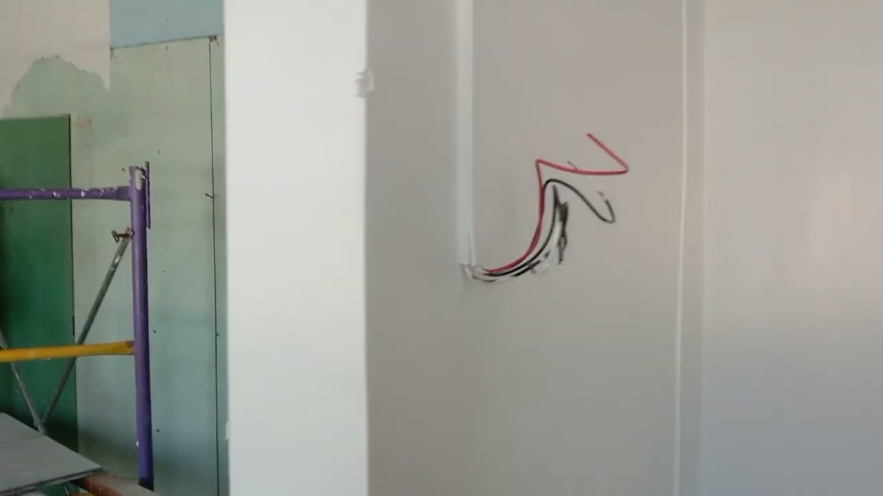 TOP COAT . Semi Gloss Latex White yan na po yung finish ng ginawa natin