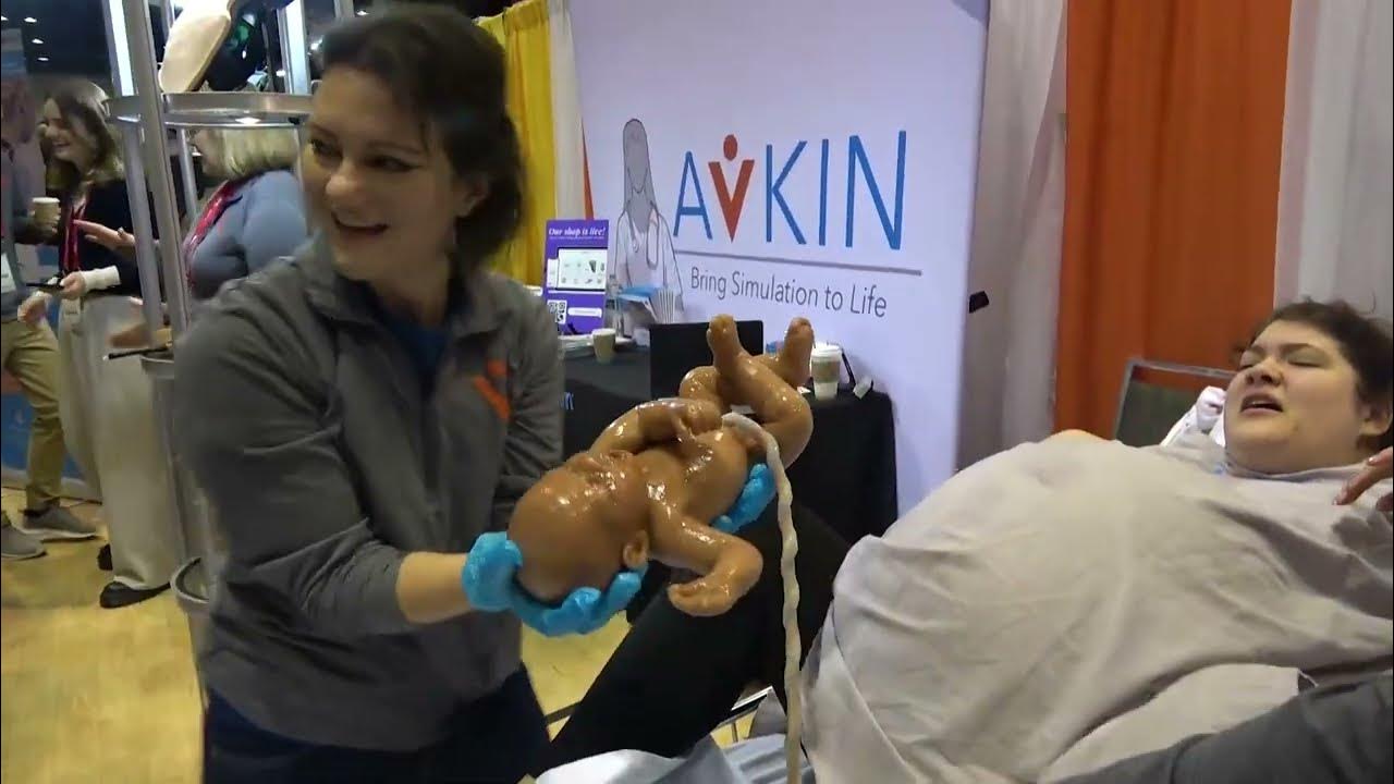 Fully Automated Wearable Birthing Simulator - AvBirth - Avkin