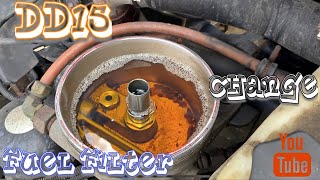 DD15 Fuel Filter Change