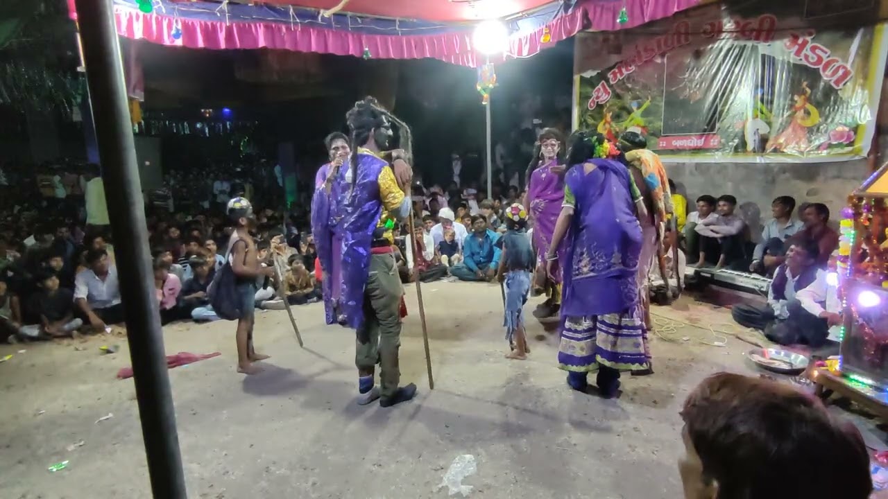 ન્યુ મહાકાળી ગરબી મંડળ બળધોઈ ‌‌દીતીયો દેવીપુજક