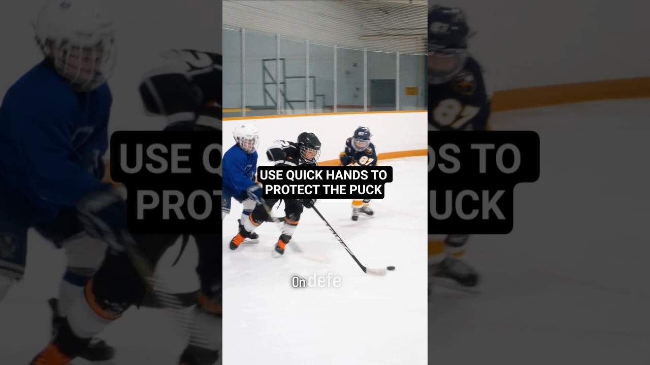 USE QUICK HANDS TO PROTECT THE PUCK #hockeycoaching #hockeytraining