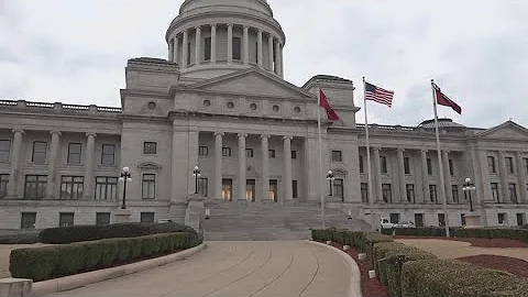 Arkansas lawmakers introduce bill restricting drag shows