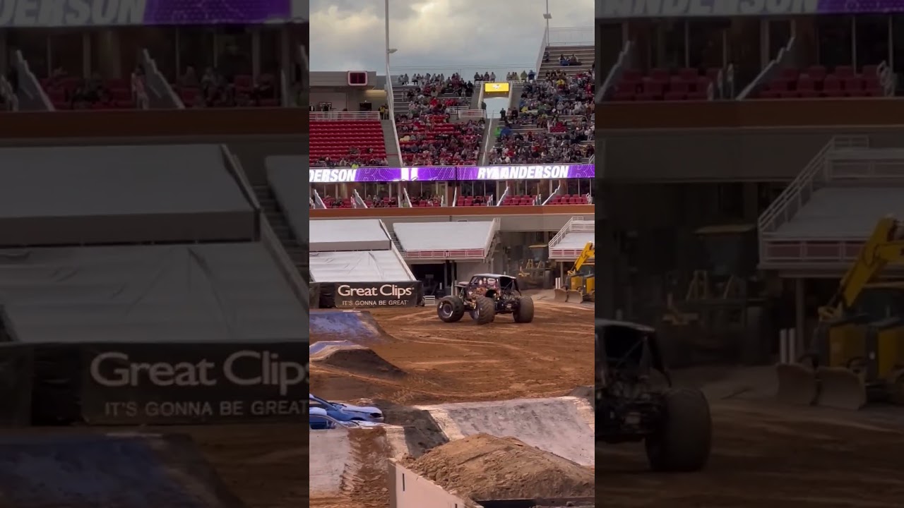 SON UVA DIGGER SKILLS CONTEST AT MONSTER JAM SALT LAKE CITY UTAH 2023