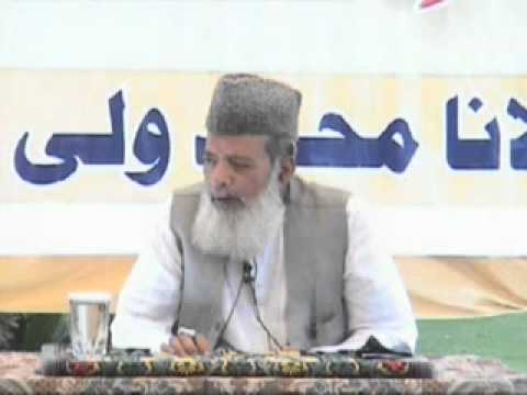 5 Mehfil e Maarif Moulana M Wali Razi adressing at...