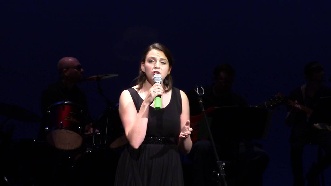 Hannah Vogelsang sings "Can't Let Go" by Adele