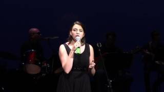 Famous Hannah Vogelsang sings "Can't Let Go" by Adele Net Worth