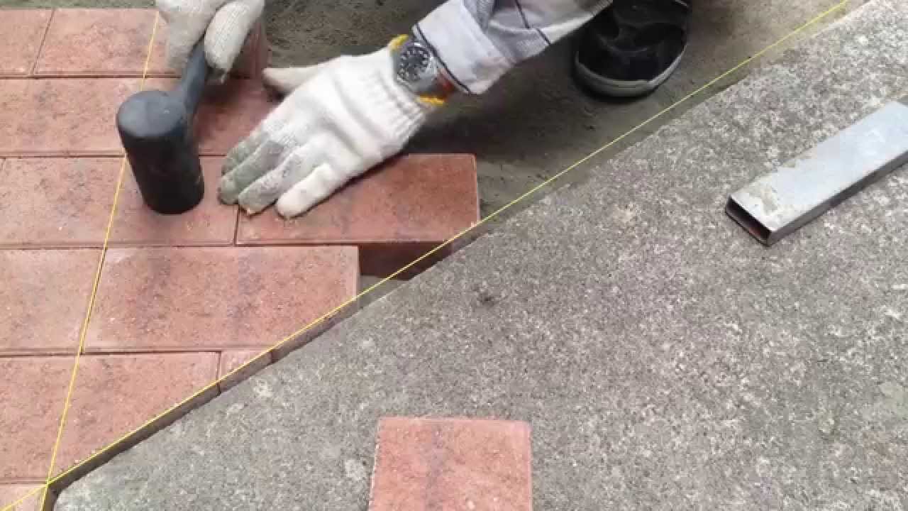 お庭はコンクリートじゃ味気ない お洒落デザインを入れる施工方法 アプローチ 庭ファン 新築外構 エクステリア工事を賢く安くできるお得情報を配信