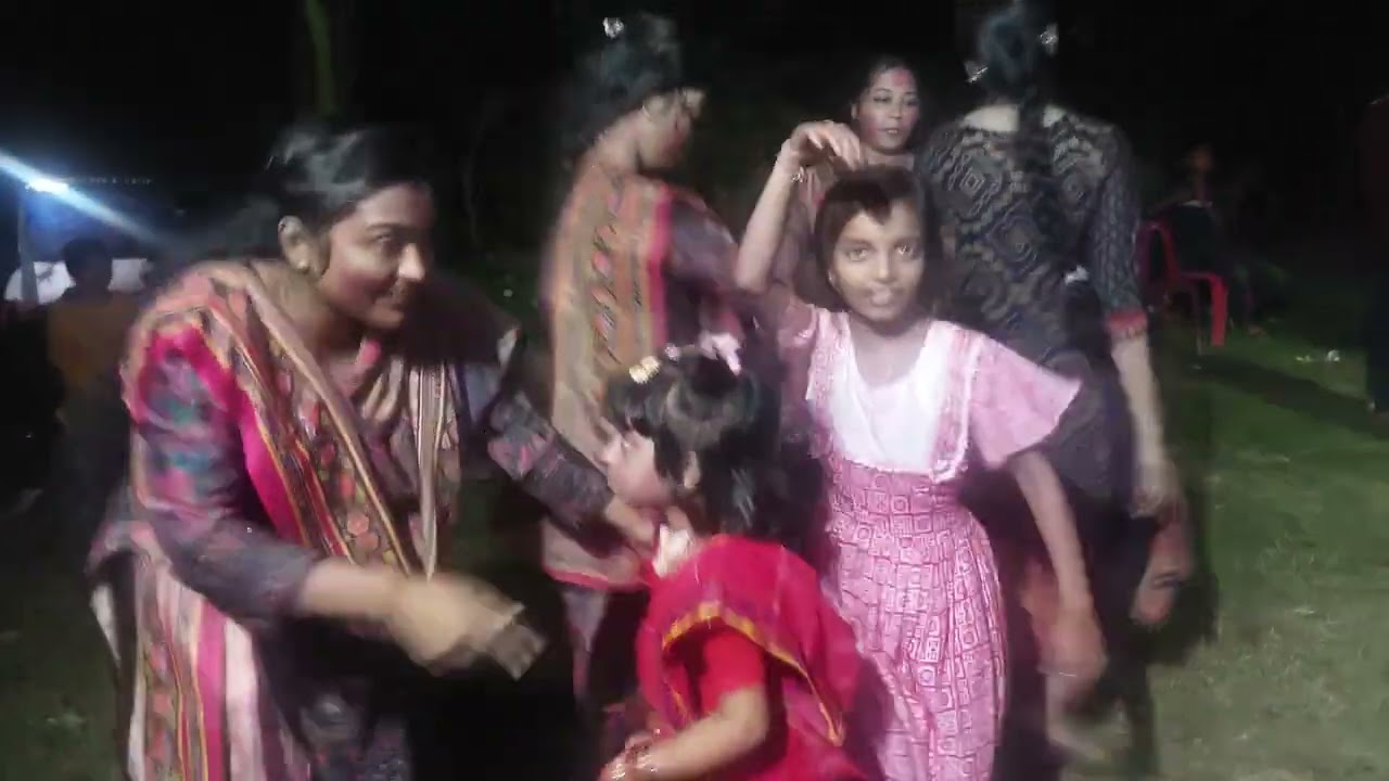 বিসর্জনের পরের আনন্দ শেষই হতে চাচ্ছেনা