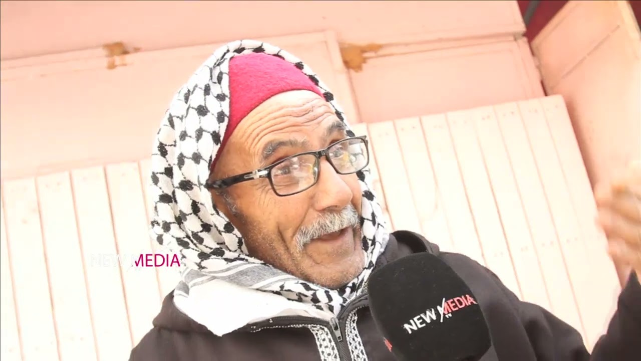 الحاج يحكيلنا على صغرو أيام زمان .. كنا نتفرجو في 