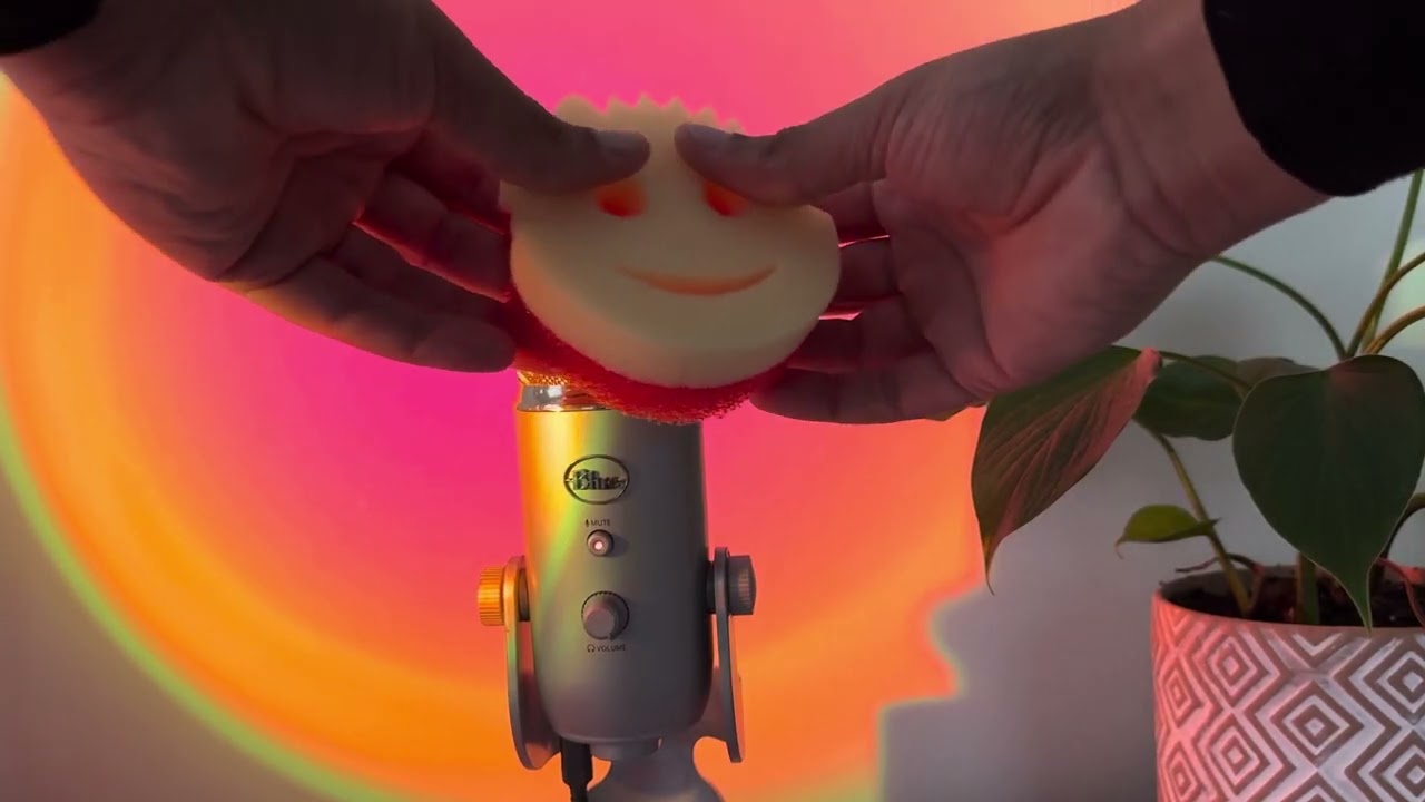 ASMR | Crunching a sponge on the mic (no talking)
