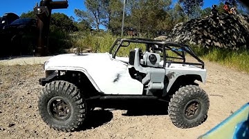 RC Crawler Project - FPV with 3-axis Head Tracking