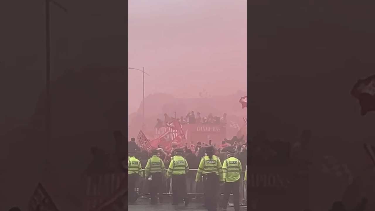 Liverpool Football Team Parade - Liverpool City Centre