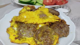 Az Ərzaqlarla Çox Ləzzətli Yemək Tava -Kəbabi