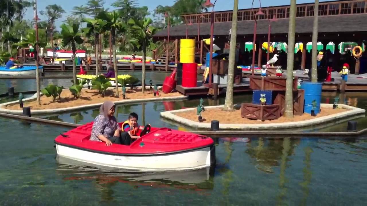 Boating School Legoland Malaysia - YouTube