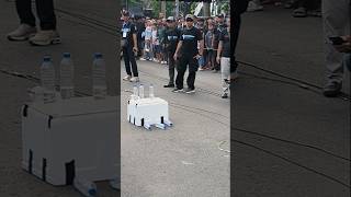 Brewog Kjws Son Quickly Knocks Down The Bottle