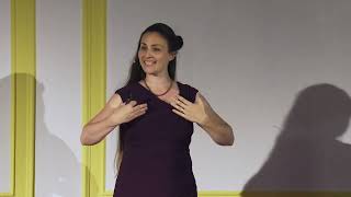 The (super)power of touch | Merle Fairhurst | TEDxUniBw