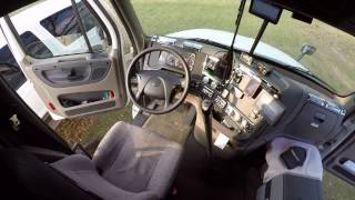 2013 Freightliner Cascadia midroof interior tour.