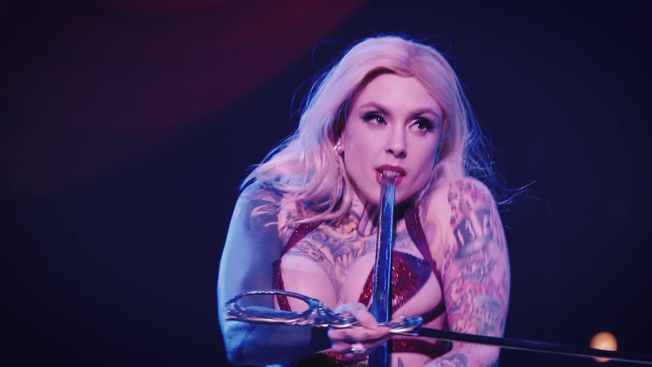 Apollo Varieté: Burlesque