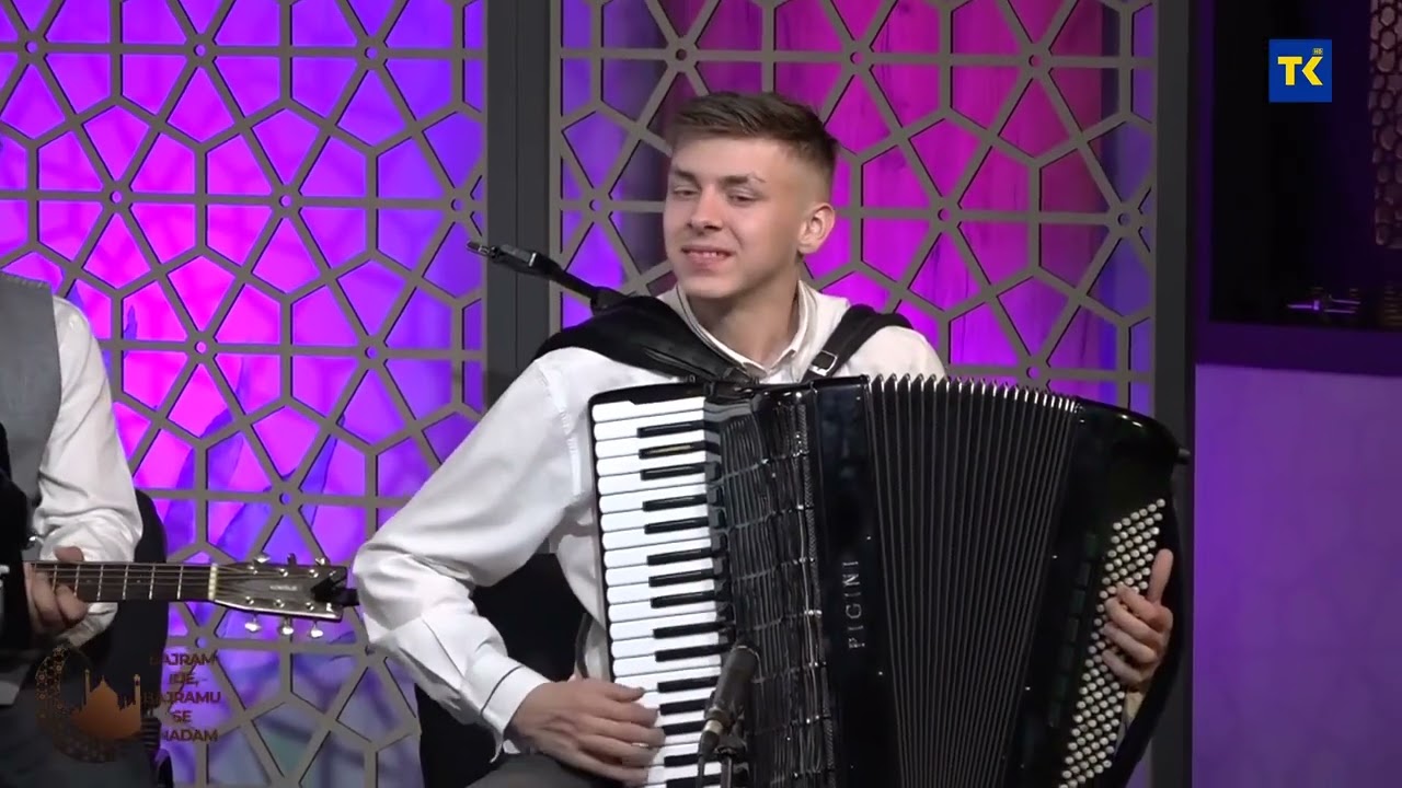 Jel ti žao sto se rastajemo-Nihad Kantić Šike uz ansambl Miralema Šarića/uživo/