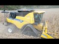 NEW HOLLAND CR 7.80 Combine on Tracks