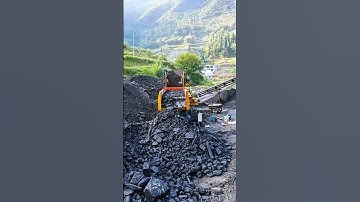 The mud-stone separator is in use at the site, with high efficiency and clean screening.