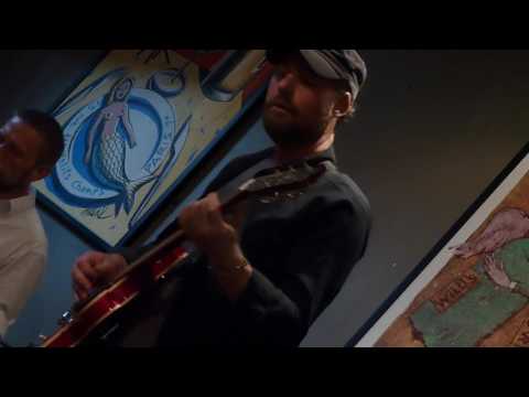 GT's Boos Band meet Blues 'N' Trouble- 'Dust My Broom' Live @ Whighams, Edinburgh (19th July 2016)
