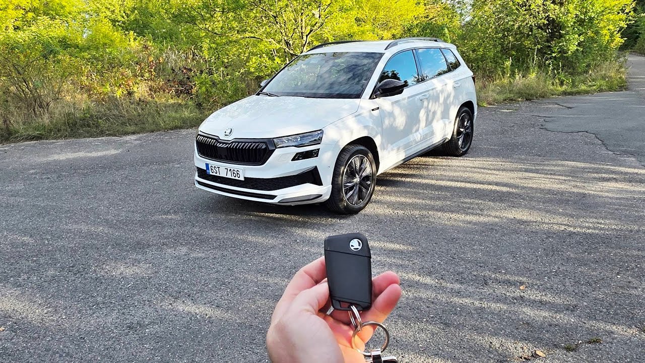 2025 Škoda Karoq Sportline 2.0 TSI 4×4 | Silent Walkaround & Interior Tour
