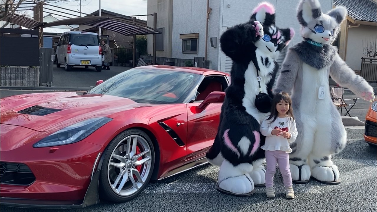 しんしろ軽トラ市にスーパーカーがやって来た。