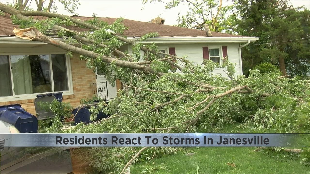 Residents left to pick up the pieces following Saturday's tornado in ...