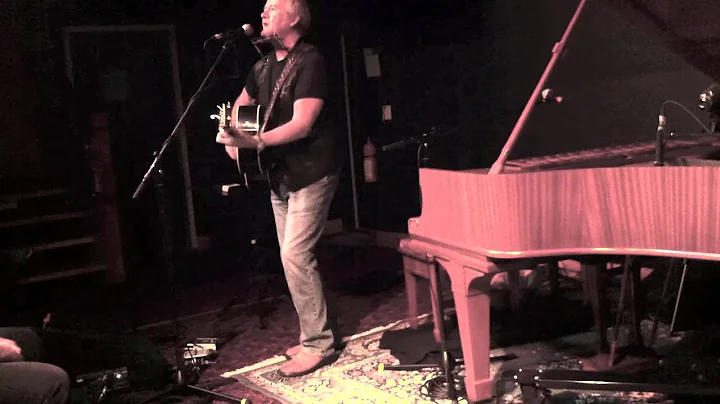 Murray McLauchlan performs "On The Boulevard" at P...