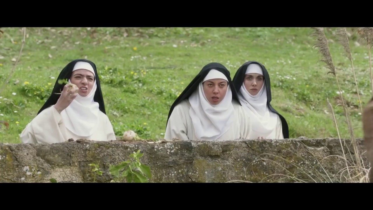 Aubrey Plaza Religion - Famous Person