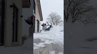 Slog halvt ihjäl mig 🥶 #shortsfeed #humor #snow #storm #trollz