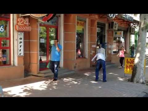 Addict in Tbilisi (ნარკომანი თბილისში / Наркоман в Тбилиси): 16.05.2014