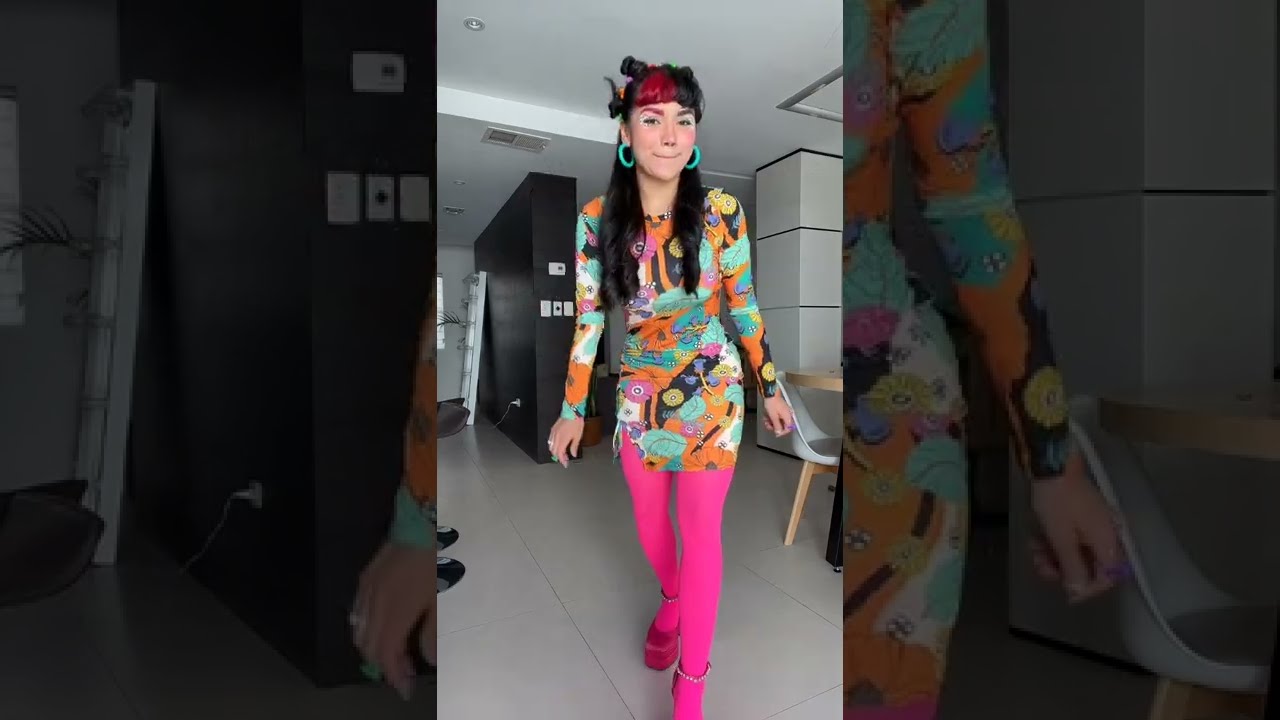 Paulina Del Campo perreando Envolver de Anitta. #Shorts