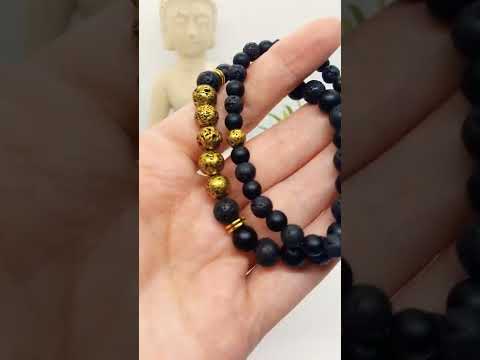 Набір браслетів 2шт натуральне каміння, чорна та золота лава, видео 1