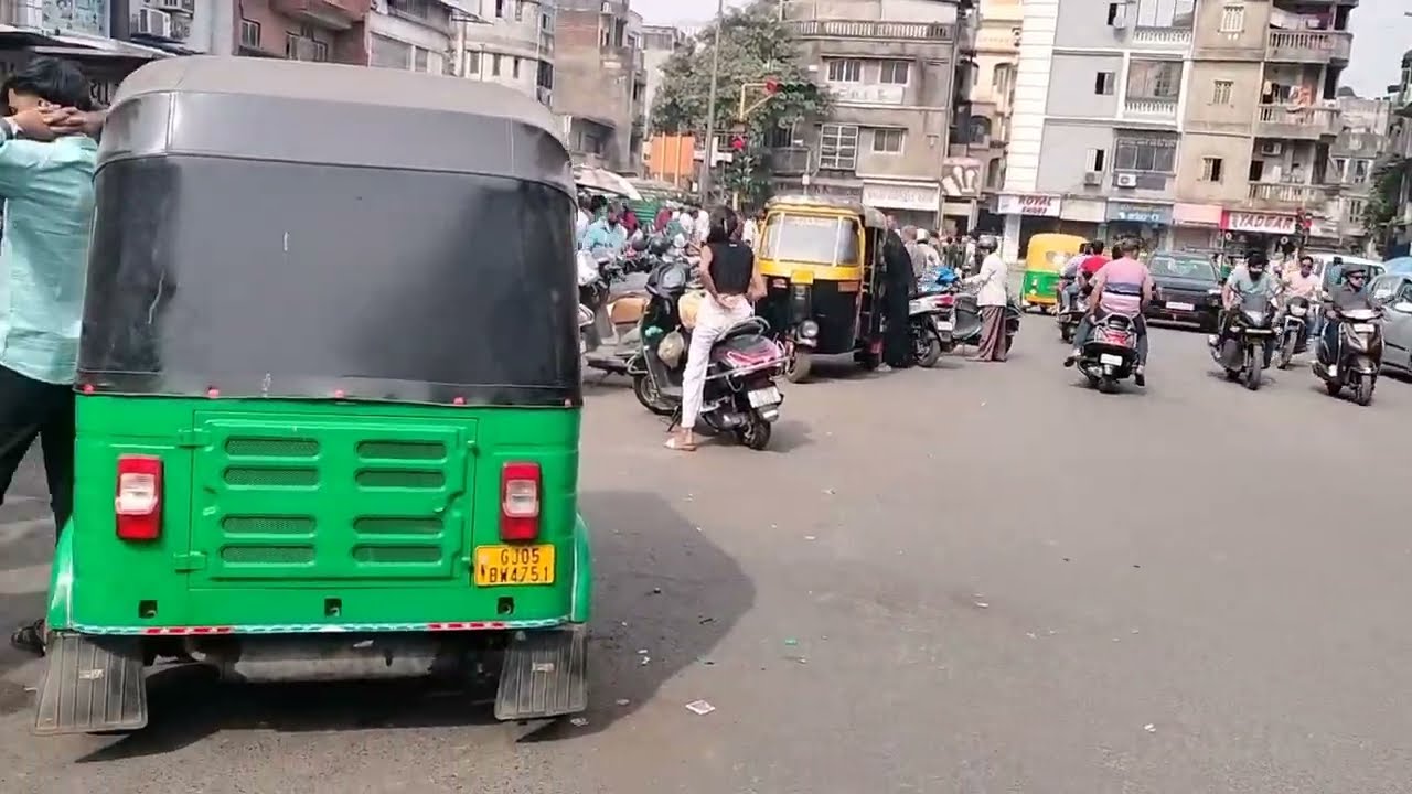 |सूरत में बाजार कहां लगता है