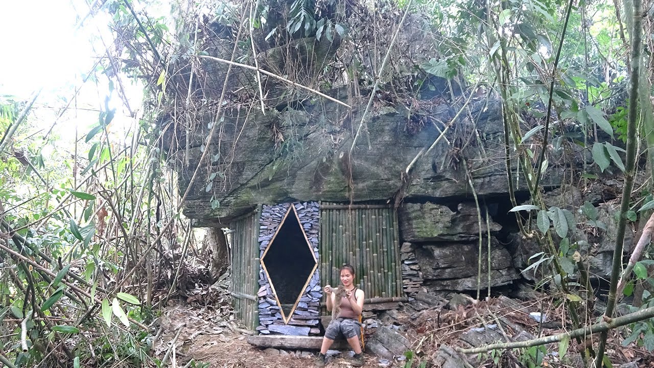 Camping Under a Big Rock, a Place to Survive Under a Giant Rock ...