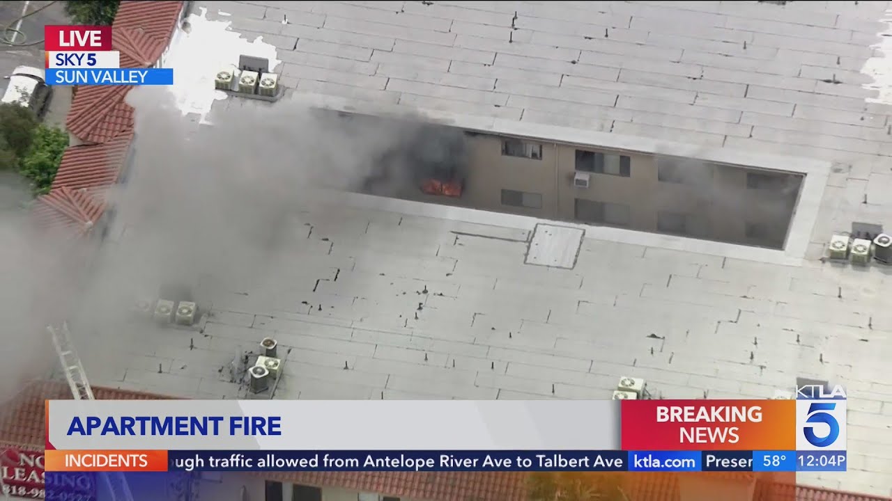 Sun Valley apartment complex burns