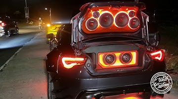 SOUND CHECK Toyota 86 trunk with DS18 Speakers and Stetsom amp